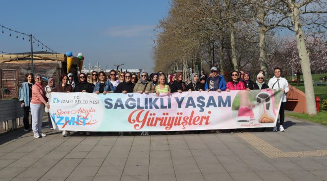 Dünya Sağlık Günü’nde İzmitli kadınlar sağlık için yürüdü