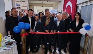 Hakan Yalçın Çankırı Yarenler Derneğinin açılışına katıldı