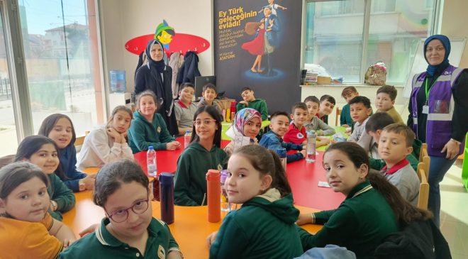 İZGİM, öğrencileri ağırlamaya devam ediyor