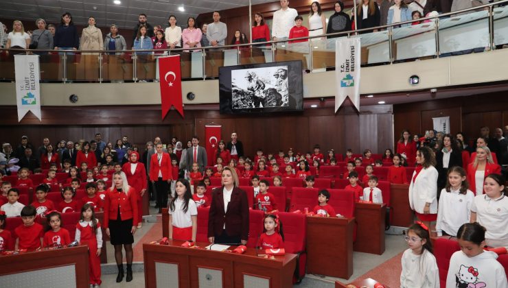 İZMİT’TE MECLİSİ ÇOCUKLAR YÖNETTİ