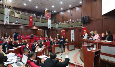 Muhalefetten İzmit Belediyesine teşekkür