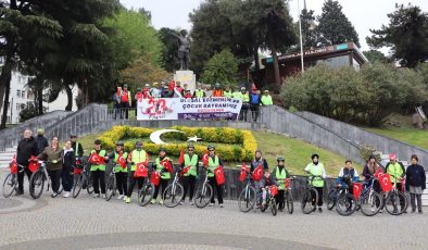 İzmit’te, 23 Nisan coşkusu bisiklet turu ile yaşandı