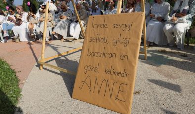 İzmit Belediyesinden Çınar Çocuk Evleri velilerine müzik dolu Anneler Günü 