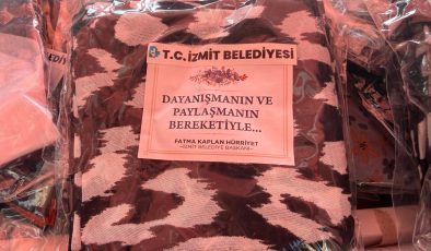 İzmit Belediyesinden geleneksel Arife mesaisi