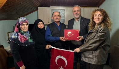 İzmit Belediyesinden Kıbrıs Gazilerine vefa ziyareti