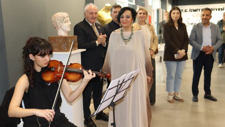 Nikomedia Sanat Galerisi’nde “Nicomedia Düşleri” sergisi sanatseverlerle buluştu