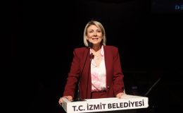 Türk halk müziği ezgileri İzmit’te yankılandı