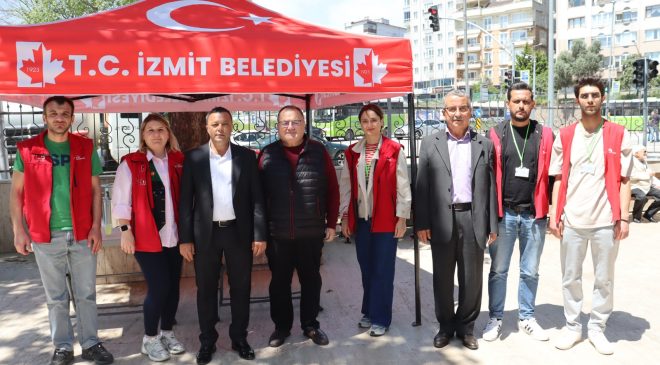 SEKA Camii’nde Cuma sonrası gönül ikramı