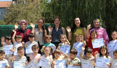 Çınar Çocuk Evleri’nde karne coşkusu