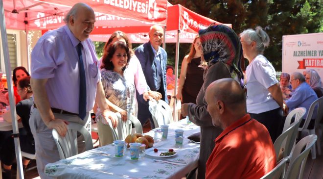 İzmit Belediyesi Alzheimer Yaşam Evi 5 yaşında!