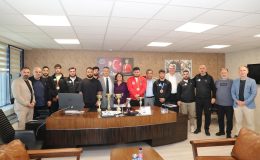 İzmit Belediyesporlu güreşçilerden çifte başarı