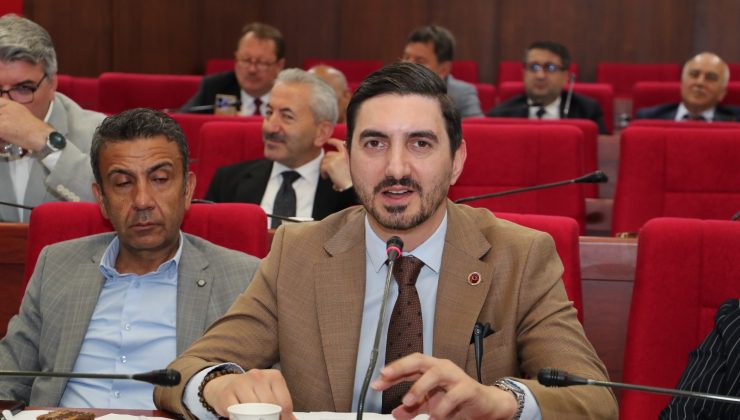 CHP’li Nazım Gençtürk’ten MHP’li Okan Karagöz’e: