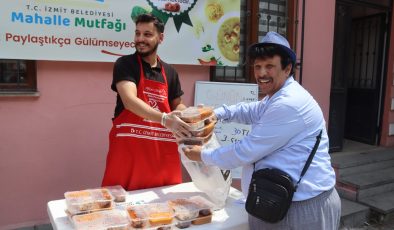 İzmit Belediyesi, Mahalle Mutfaklarında kaliteli ve ekonomik yemek desteğini sürdürüyor