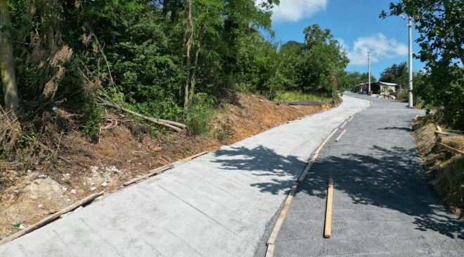 İzmit Belediyesinden Akmeşe’ye dayanıklı beton yol
