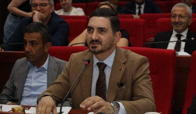 Gençtürk’ten kentsel dönüşüm eleştirilerine: “Şeffaf belediyecilik budur”