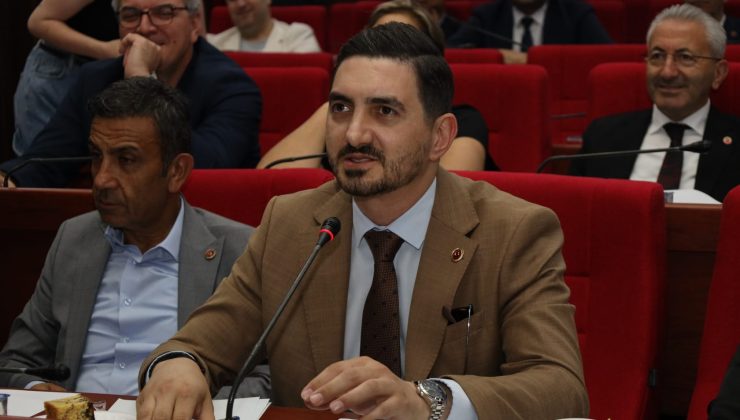 Gençtürk’ten kentsel dönüşüm eleştirilerine: “Şeffaf belediyecilik budur”
