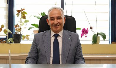 Recep Barış İzmit Belediye Başkan Yardımcılığı görevine atandı