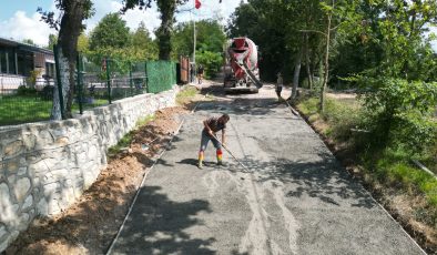 İzmit Belediyesi, Dağköy’de ulaşımı beton yolla güçlendirdi