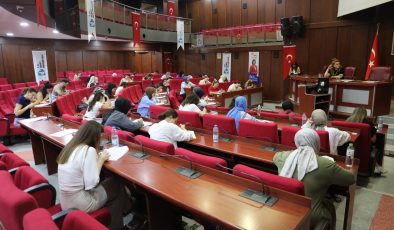 İzmit Belediyesinin öğretmen sınavına adaylardan övgü