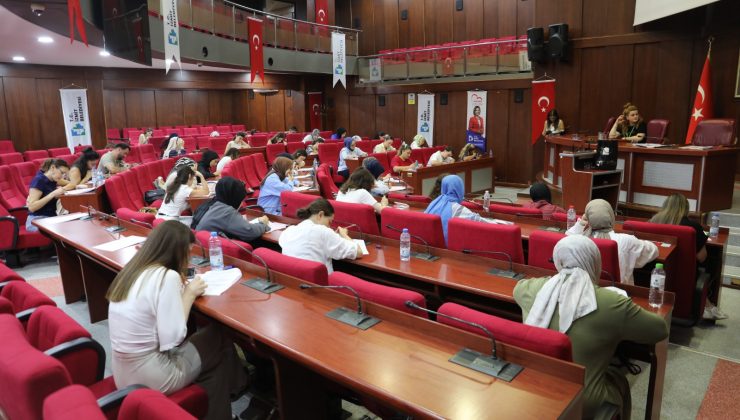 İzmit Belediyesinin öğretmen sınavına adaylardan övgü