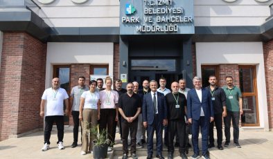 Lütfü Obuz, şantiye ziyaretlerine Park ve Bahçeler Müdürlüğünde devam etti